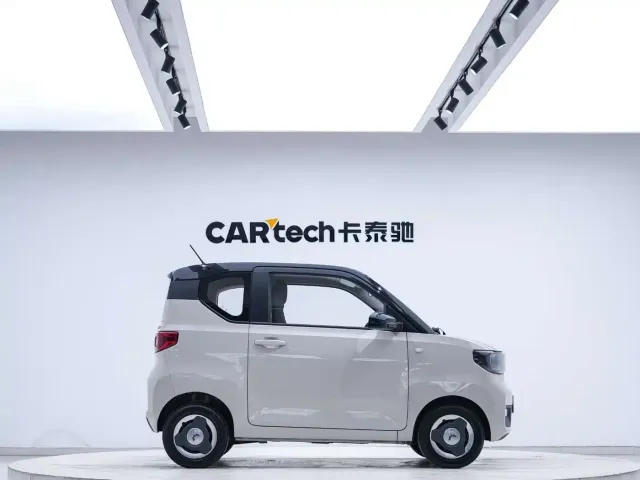 Wuling Hongguang Mini EV — Фото автомобиля 5