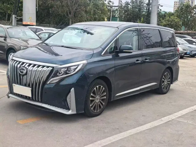 Фотография автомобиля — GAC Trumpchi M8