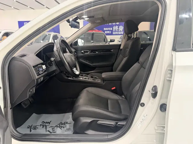Honda Civic — Фото автомобиля 14