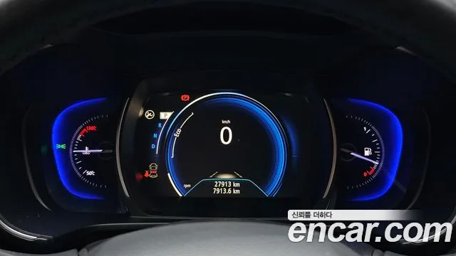 Renault-KoreaSamsung QM6 Новый QM6 2.0 LPe RE Signature 2WD — Фото автомобиля 8