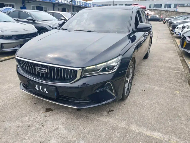 Фотография автомобиля — Geely Emgrand
