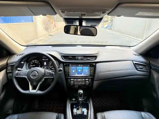 Nissan X-Trail — Фото автомобиля 8