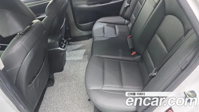 Hyundai Grandeur — Фото автомобиля 26