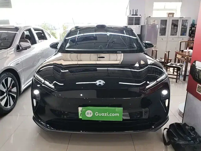 Nio ET5 Touring — Фото автомобиля 2