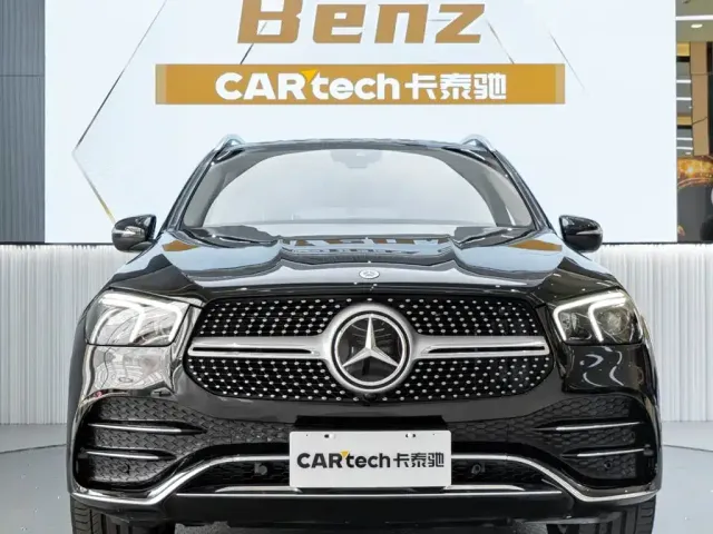 Фотография автомобиля — Mercedes-Benz GLE-Class