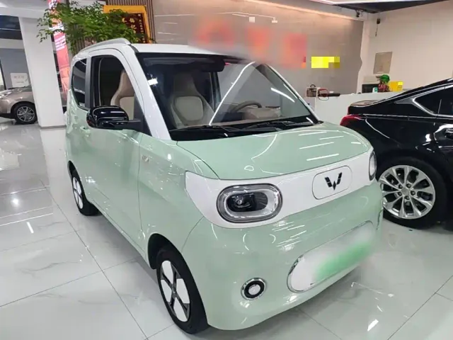 Wuling Hongguang Mini EV — Фото автомобиля 3