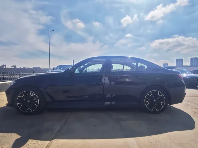 BMW i3 — Фото автомобиля 5