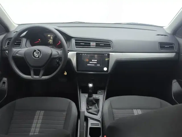 Volkswagen Lavida — Фото автомобиля 11