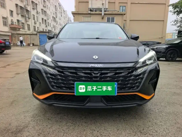 Dongfeng Yixuan — Фото автомобиля 2