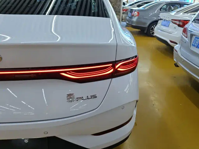 BYD Qin PLUS — Фото автомобиля 7
