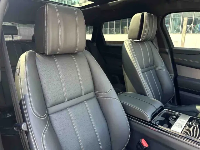 Land Rover Range Rover Velar — Фото автомобиля 14