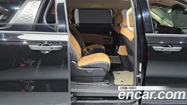 Kia Carnival 4th Gen — Фото автомобиля 12