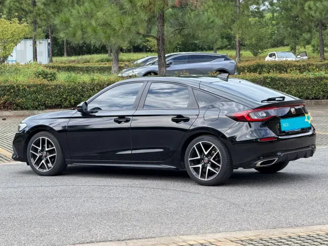 Honda Civic — Фото автомобиля 6