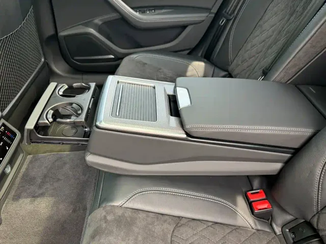 Audi A6L — Фото автомобиля 21