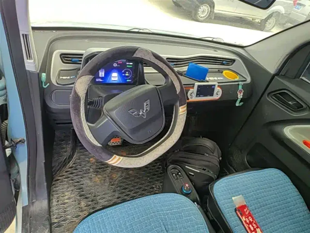 Wuling Hongguang Mini EV — Фото автомобиля 9