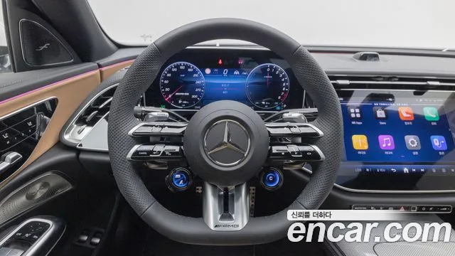 Mercedes-Benz E-Class — Фото автомобиля 19