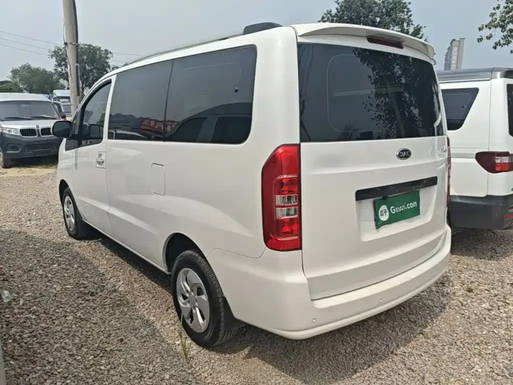 JAC Refine JAC Refine M3 2025 1.8L Manual Comfort Edition 7/8-seater — Фото автомобиля 22