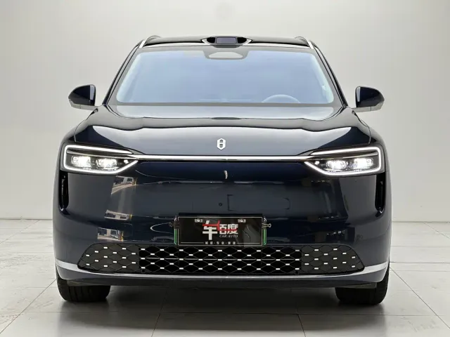 Aito M7 — Фото автомобиля 2