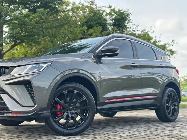Geely Binyue — Фото автомобиля 6