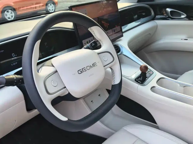 Geely Starry Wish — Фото автомобиля 11