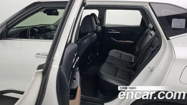 Kia Seltos Seltos Бензин 1.6 турбо 2WD — Фото автомобиля 13