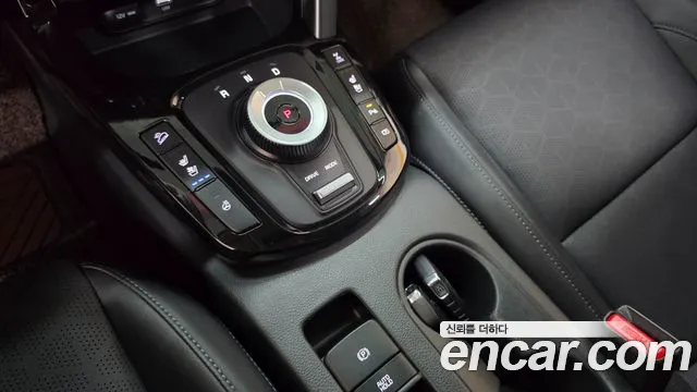 Kia Seltos — Фото автомобиля 9