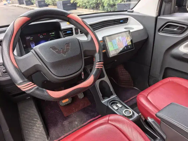 Wuling Hongguang Mini EV — Фото автомобиля 2