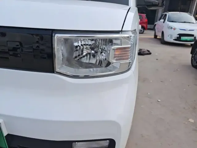 Wuling Hongguang Mini EV — Фото автомобиля 23