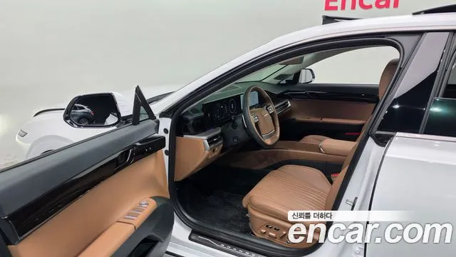 Hyundai Grandeur GN7 — Фото автомобиля 10