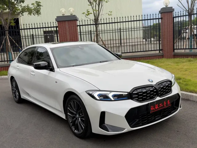 BMW 3 Series — Фото автомобиля 3