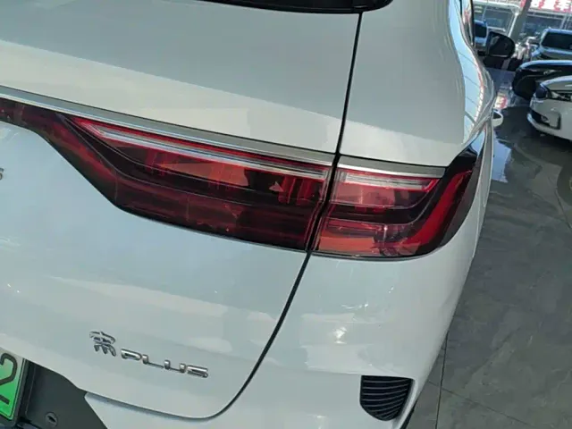 BYD Song PLUS — Фото автомобиля 7