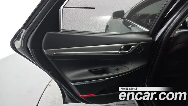 Hyundai Grandeur Exclusive — Фото автомобиля 20