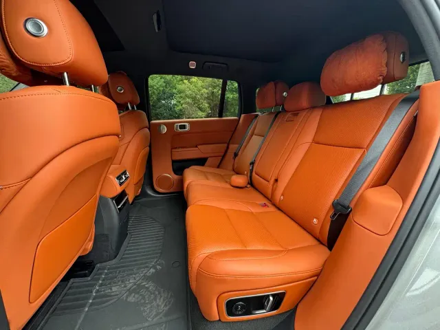 Li Auto L7 — Фото автомобиля 12