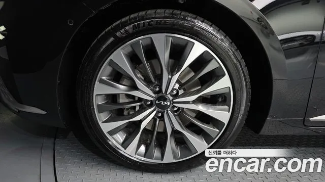 Kia K8 2.5 Бензин 2WD — Фото автомобиля 5