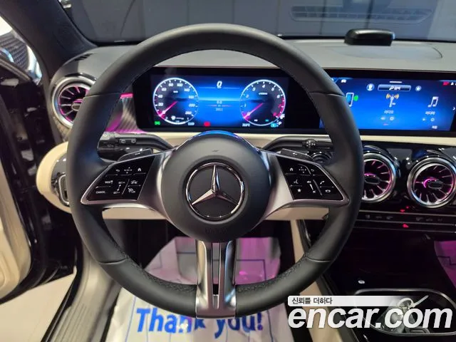 Mercedes-Benz A-Class W177 — Фото автомобиля 17