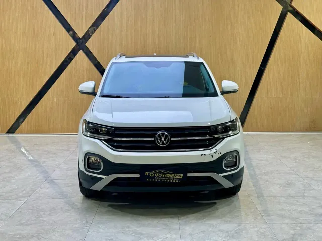 Volkswagen Tanying 2021 1.5L Automatic 30th Anniversary Edition — Фото автомобиля 2