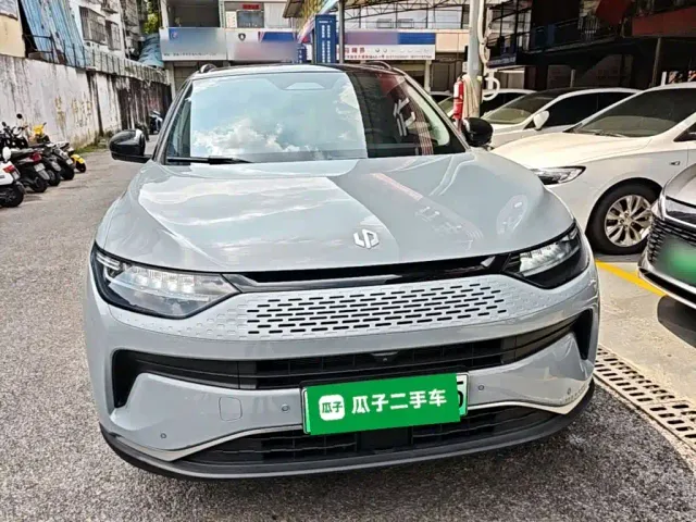 Leapmotor C11 — Фото автомобиля 2