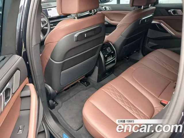 BMW X6 — Фото автомобиля 12
