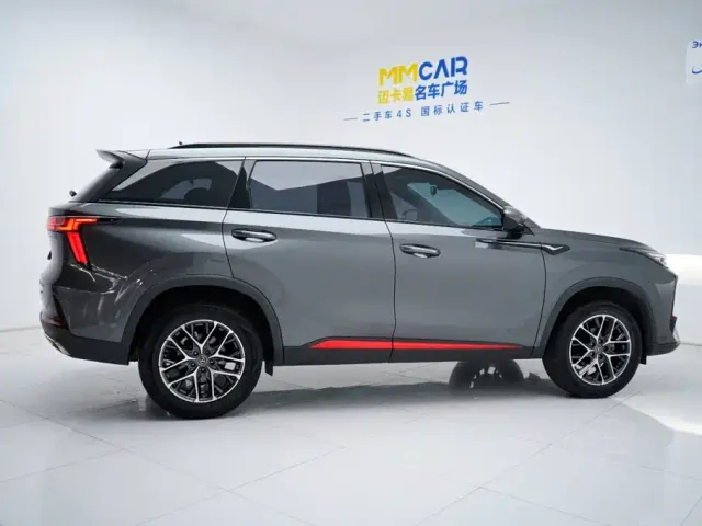Changan CS75 Plus — Фото автомобиля 18