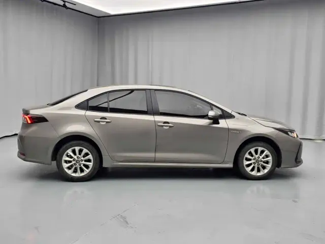 Toyota Corolla — Фото автомобиля 7