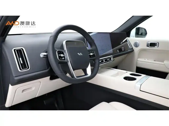 Li Auto L7 — Фото автомобиля 6
