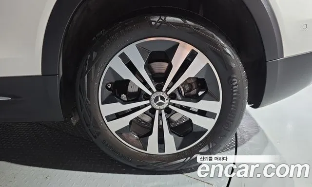 Mercedes-Benz GLB-Class X247 — Фото автомобиля 6