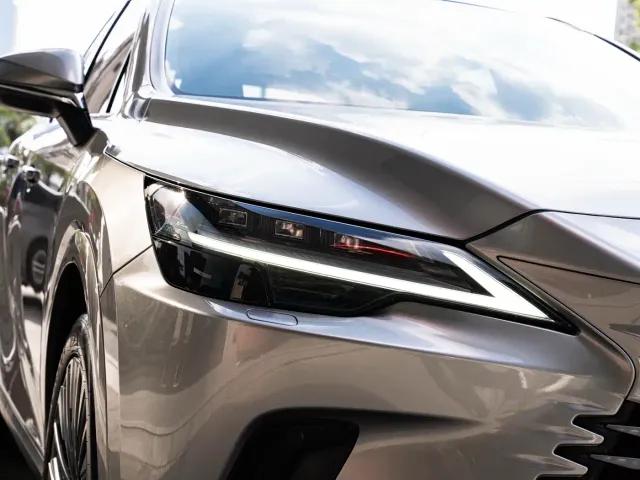 Lexus RX — Фото автомобиля 6