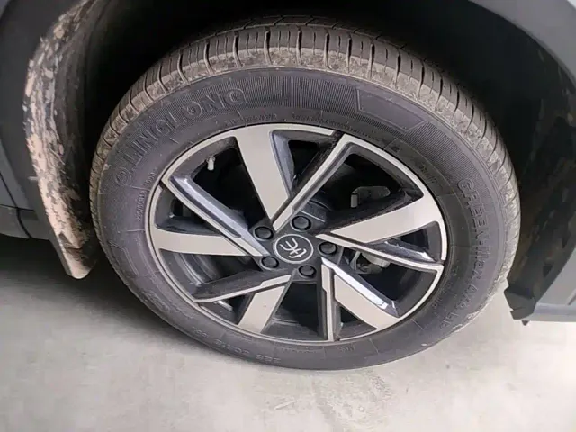 BYD Song Pro — Фото автомобиля 11