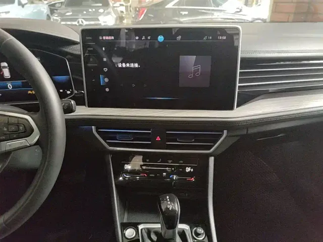 Volkswagen Sagitar — Фото автомобиля 12
