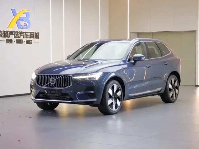 Фотография автомобиля — Volvo XC60