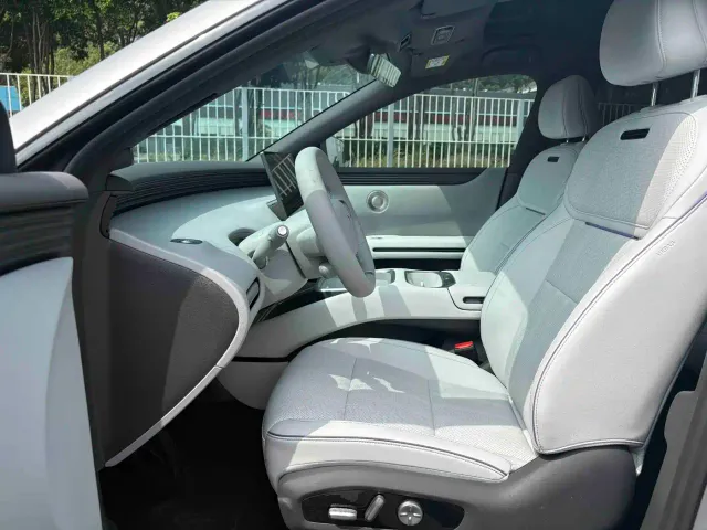 Xpeng MONA SUV — Фото автомобиля 12