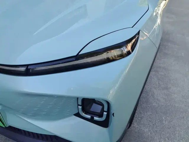Geely Geometry E Firefly — Фото автомобиля 23