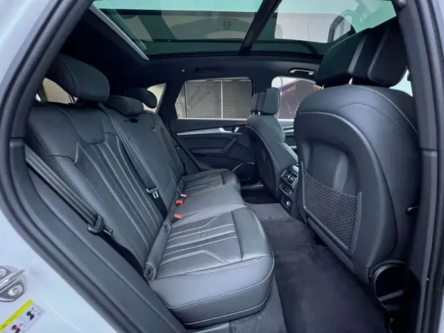 Audi Q5L — Фото автомобиля 9