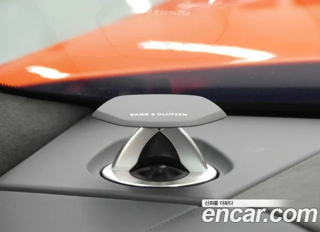 Lamborghini Urus — Фото автомобиля 20